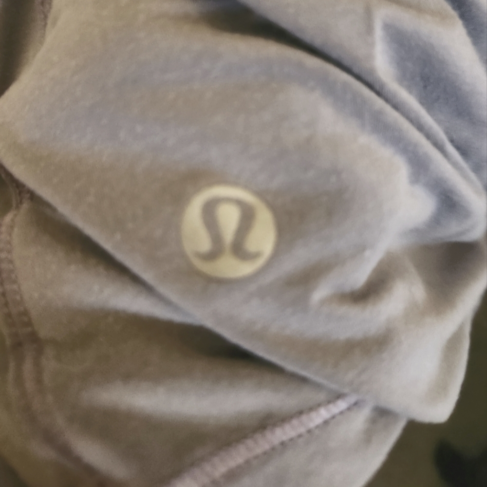 Lululemon deep stretch long sleeve